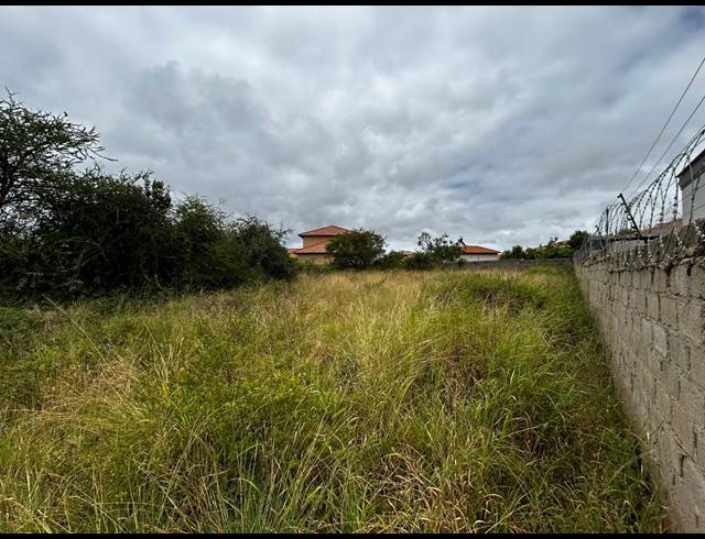 1,184M² VACANT LAND FOR SALE IN SERALA VIEW